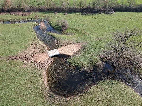 Mise en défens Petit Grison - pont pour engin agricole + bétail